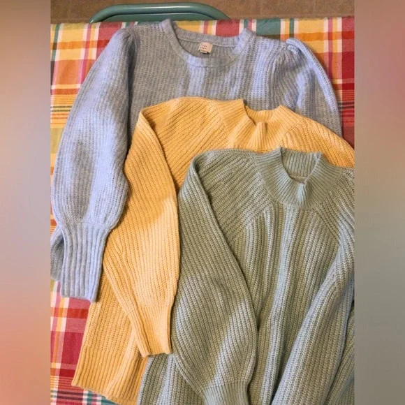 DONATED - Cozy Women's Sweater Collection - Blue, Yellow, Green - Picture 1 of 5